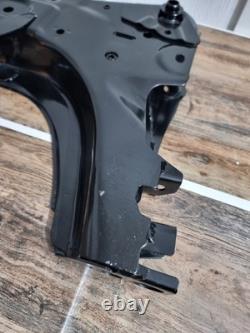 Front Subframe Crossmember Black Sub Frame 8200371332 For Nissan Note E11 04-13