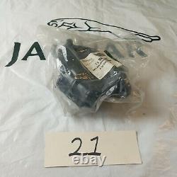 Genuine Jaguar Daimler Front Subframe Rear Vee Mount Xj40 X300 X308 Mnc2360ab